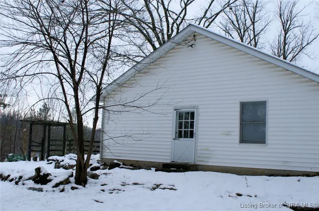 $525,000 | 6010 Cardinal Drive Northwest, Depauw, IN 47115