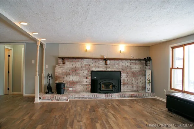 $525,000 | 6010 Cardinal Drive Northwest, Depauw, IN 47115