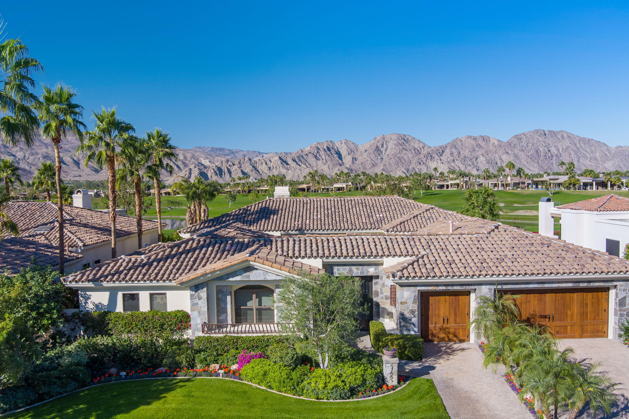 57665 Black Diamond La Quinta, CA 92253 - Photo 4 of 63 4-web-or-mls-SBBlackDiamond_1221_004