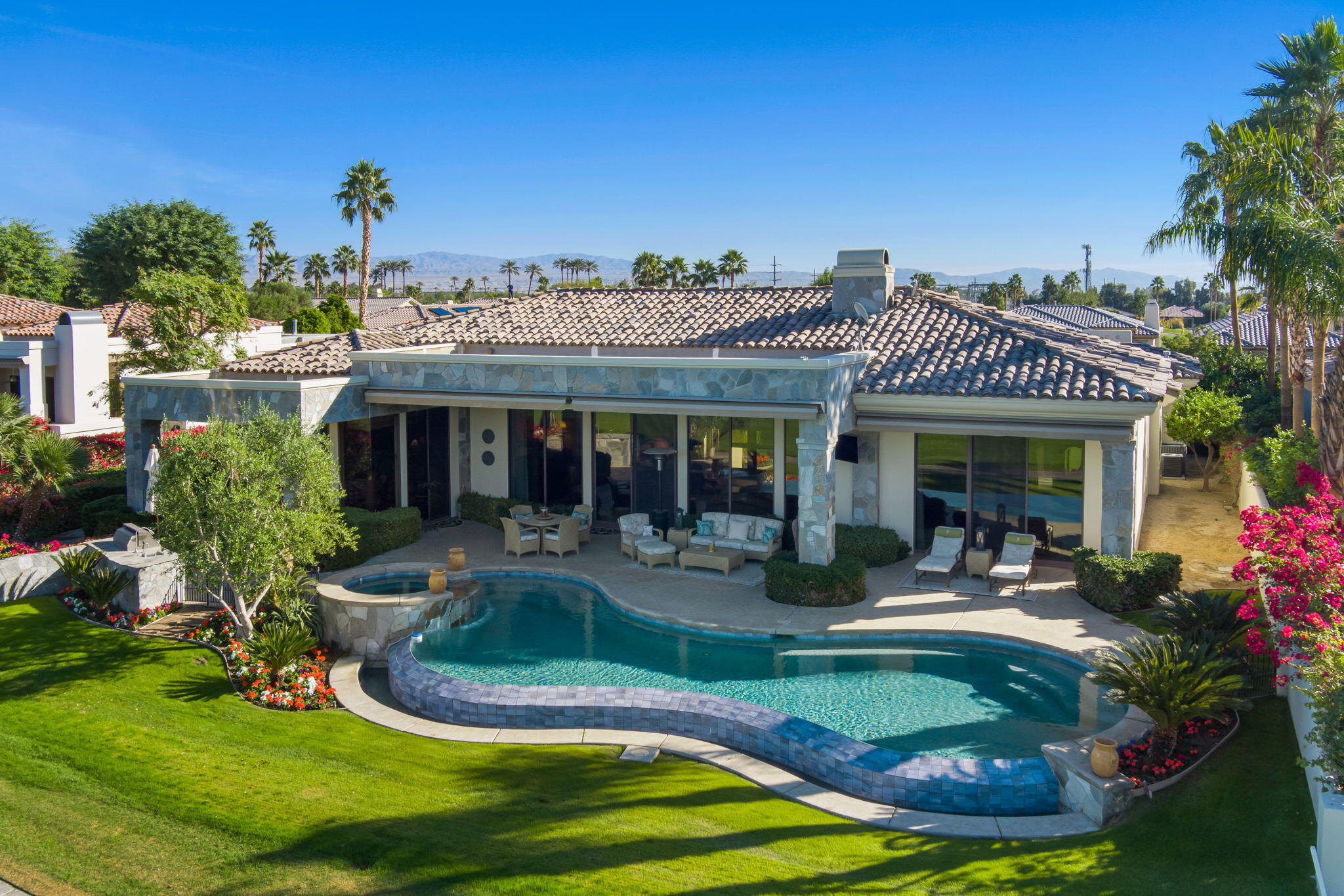 57665 Black Diamond La Quinta, CA 92253 - Photo 8 of 63 8-web-or-mls-SBBlackDiamond_1221_008