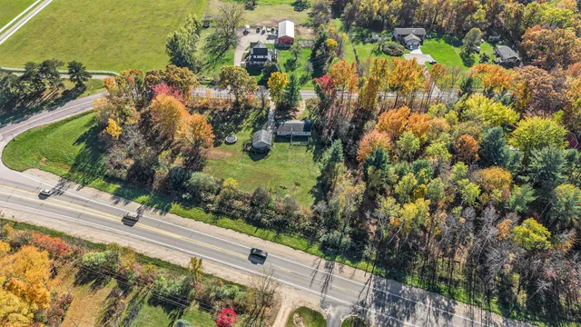 $293,000 | 5475 14 Mile Court Northeast, Rockford, MI 49341