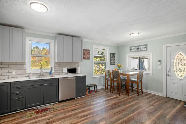 $293,000 | 5475 14 Mile Court Northeast, Rockford, MI 49341