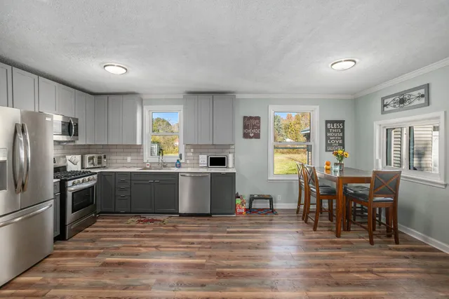 $293,000 | 5475 14 Mile Court Northeast, Rockford, MI 49341