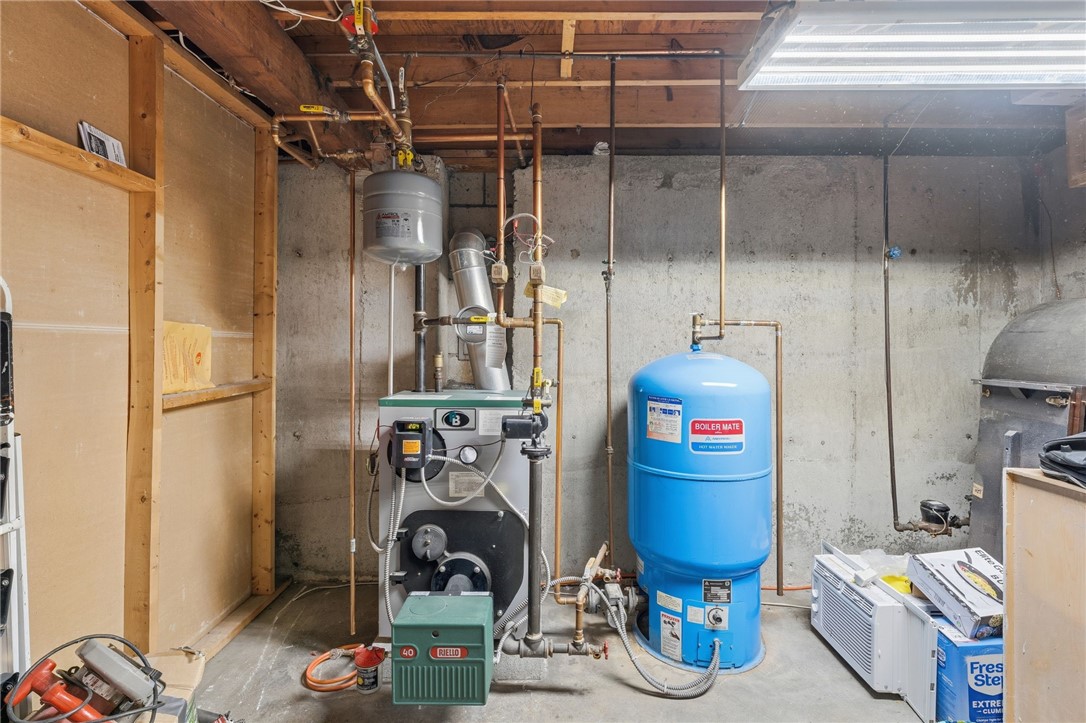 173 Hopkins Hill Road Coventry, RI 02816 - Photo 32 of 39