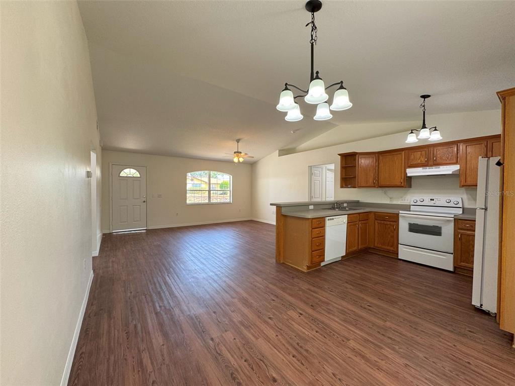 519 Hemlock Street Inverness, FL 34452 - Photo 4 of 24