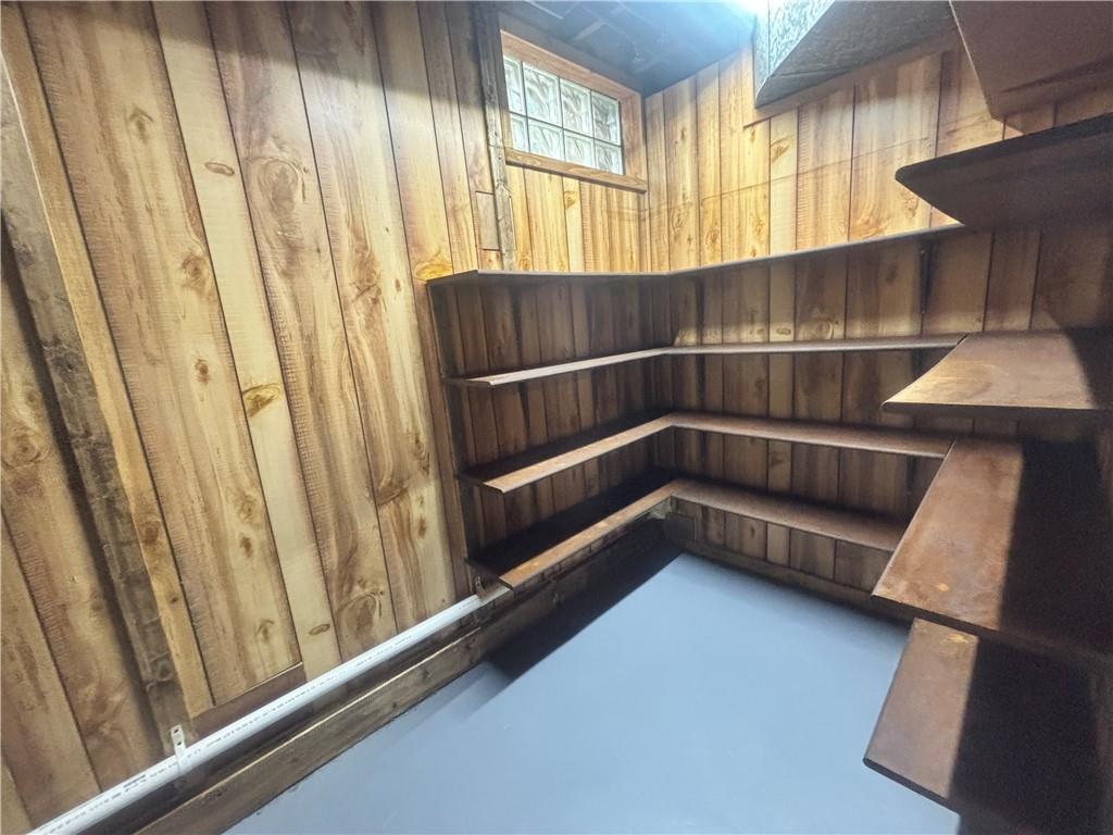 26 Mt View Drive Burgettstown, PA 15021 - Photo 41 of 45 a view of walk in closet