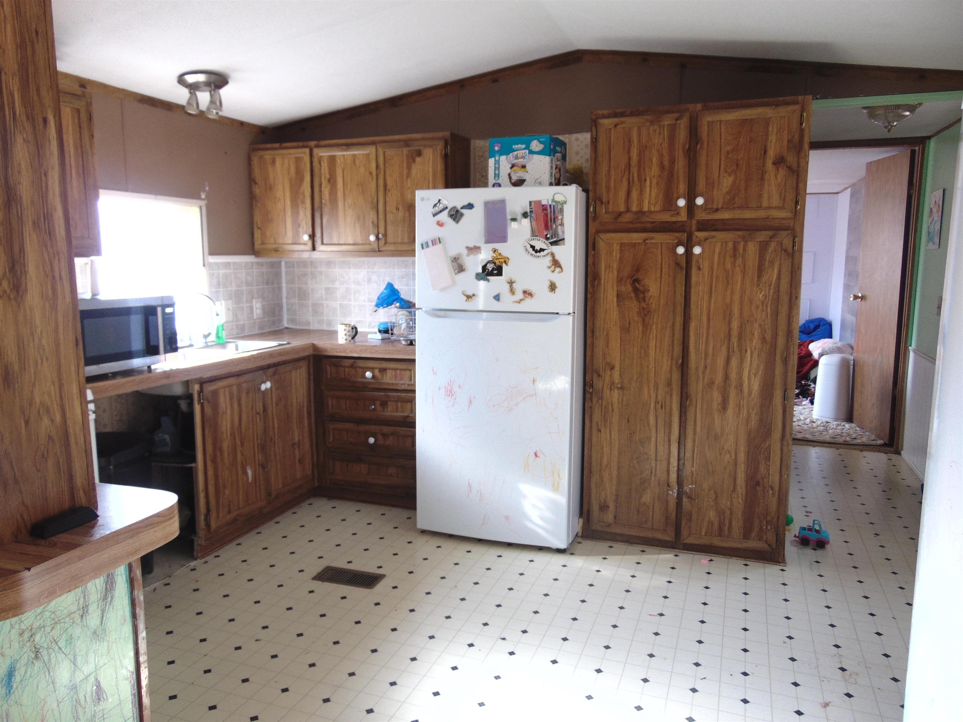 2325 Seas Branch Road Morehead, KY 40351 - Photo 20 of 36 Gallery Image 20