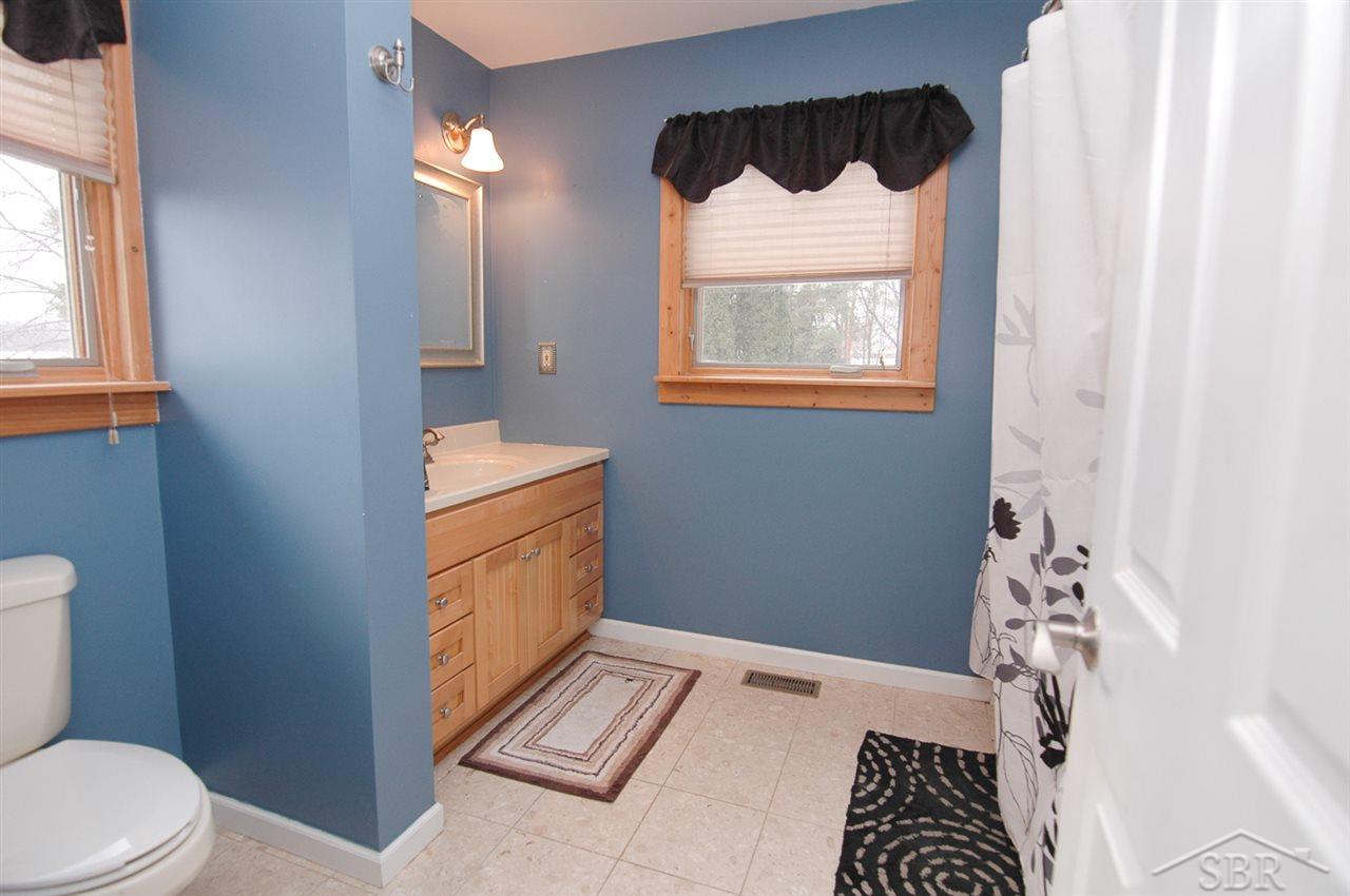 480 East Adams Road Hope, MI 48628 - Photo 14 of 17 31309213-13.JPG
