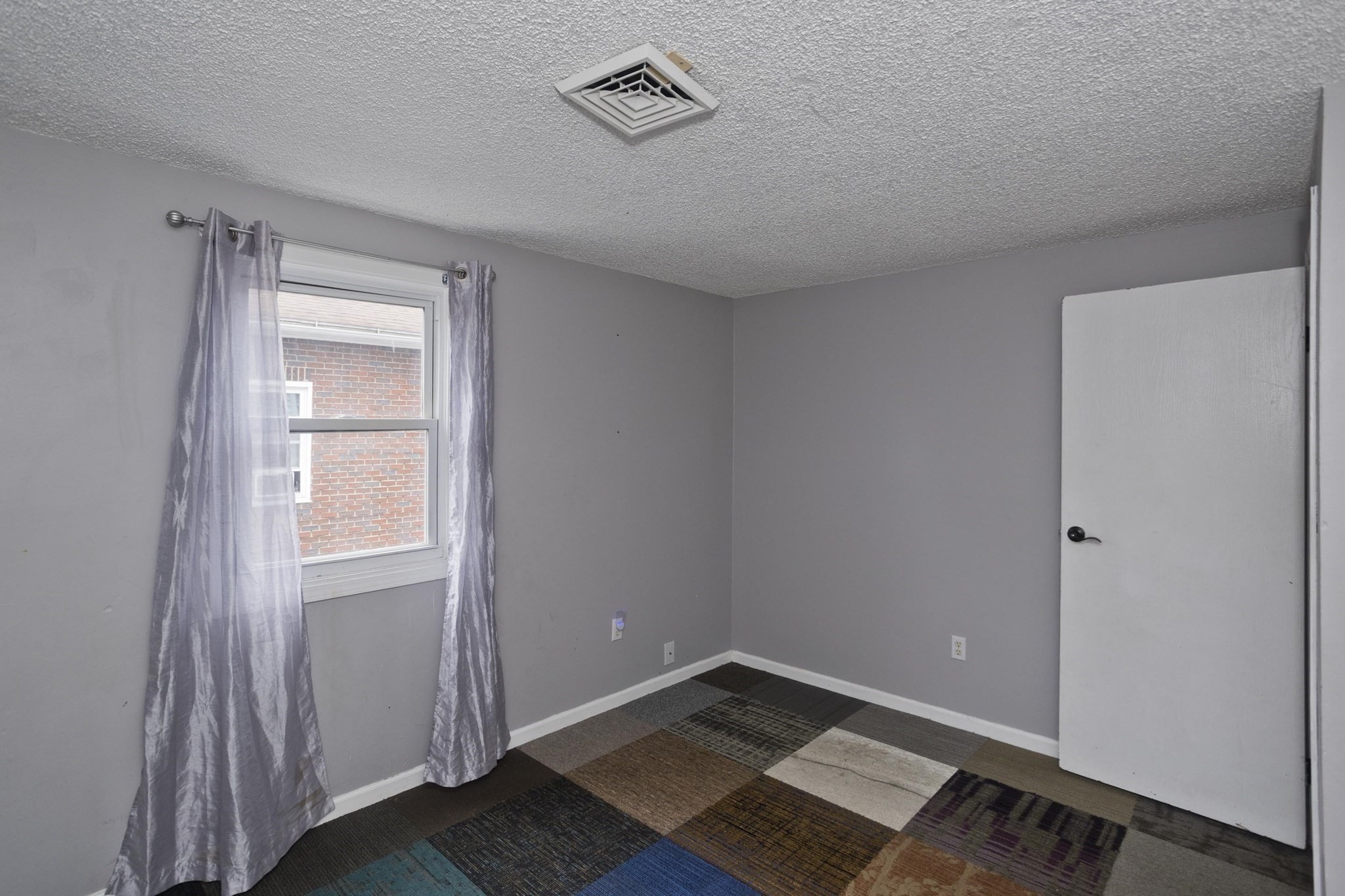 75-79 Greene Street Springfield, MA 01109 - Photo 17 of 29 Gallery Image 17