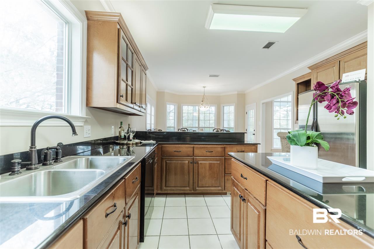 4273 River Oaks Lane Mobile, AL 36619 - Photo 8 of 35