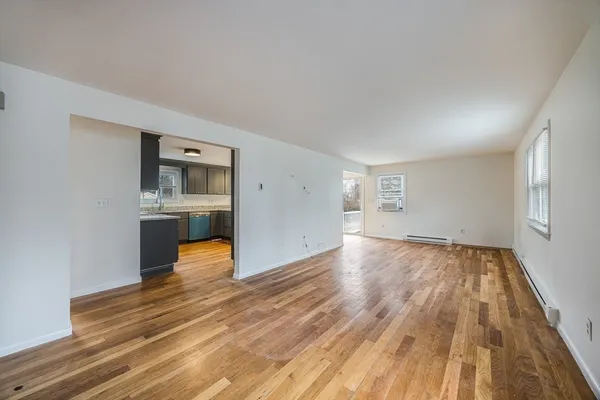 $3,000 | 25 Enfield Street, Unit 1, North Andover, MA 01845