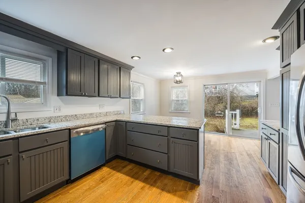 $3,000 | 25 Enfield Street, Unit 1, North Andover, MA 01845