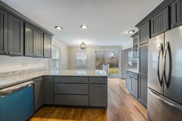 $3,000 | 25 Enfield Street, Unit 1, North Andover, MA 01845