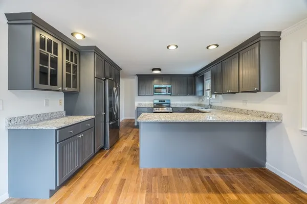 $3,000 | 25 Enfield Street, Unit 1, North Andover, MA 01845