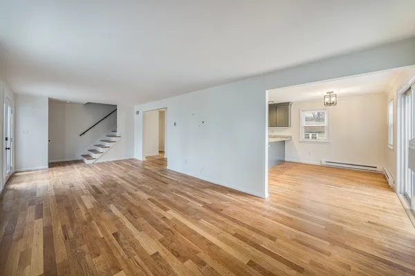 $3,000 | 25 Enfield Street, Unit 1, North Andover, MA 01845