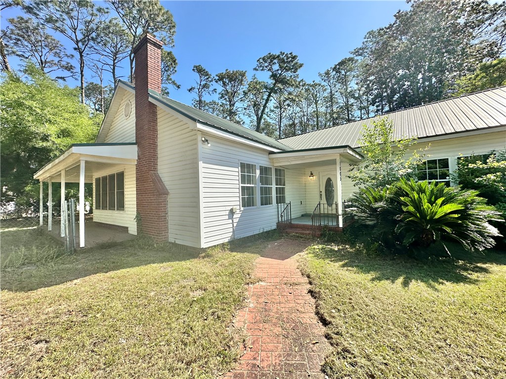 1005 Seminole Trail Waycross, GA 31501 - Photo 1 of 43