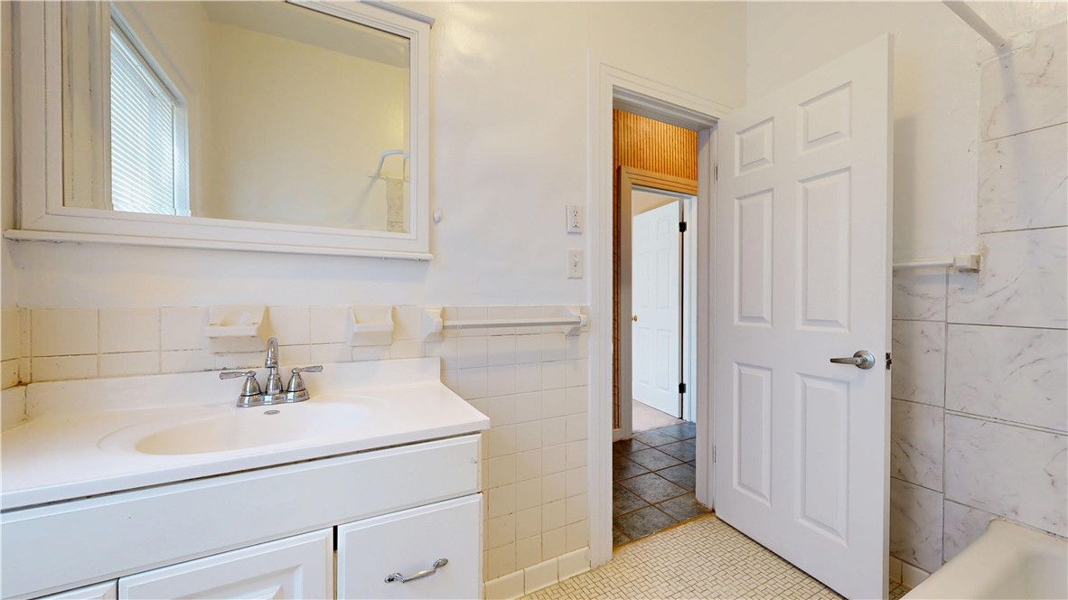 1005 Seminole Trail Waycross, GA 31501 - Photo 19 of 43