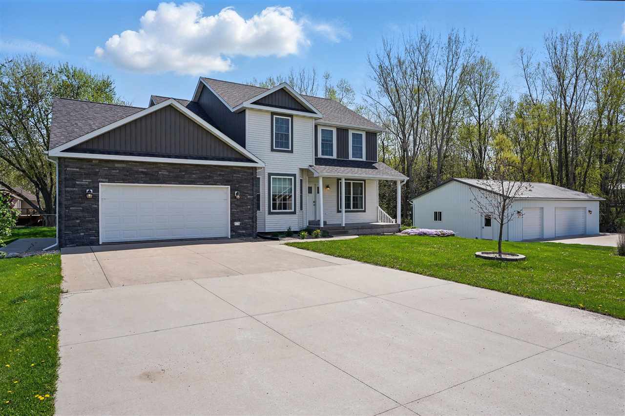 3050 Timber Creek Circle Riverside, IA 52327 - Photo 1 of 72 Gallery Image 1