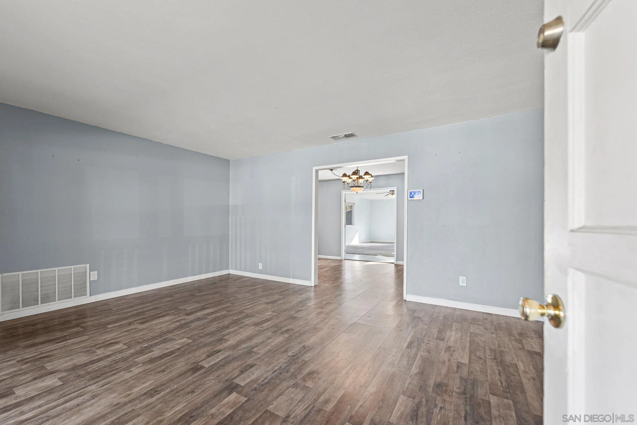 9731 Abbeyfield Road Santee, CA 92071 - Photo 2 of 41 Gallery Image 2