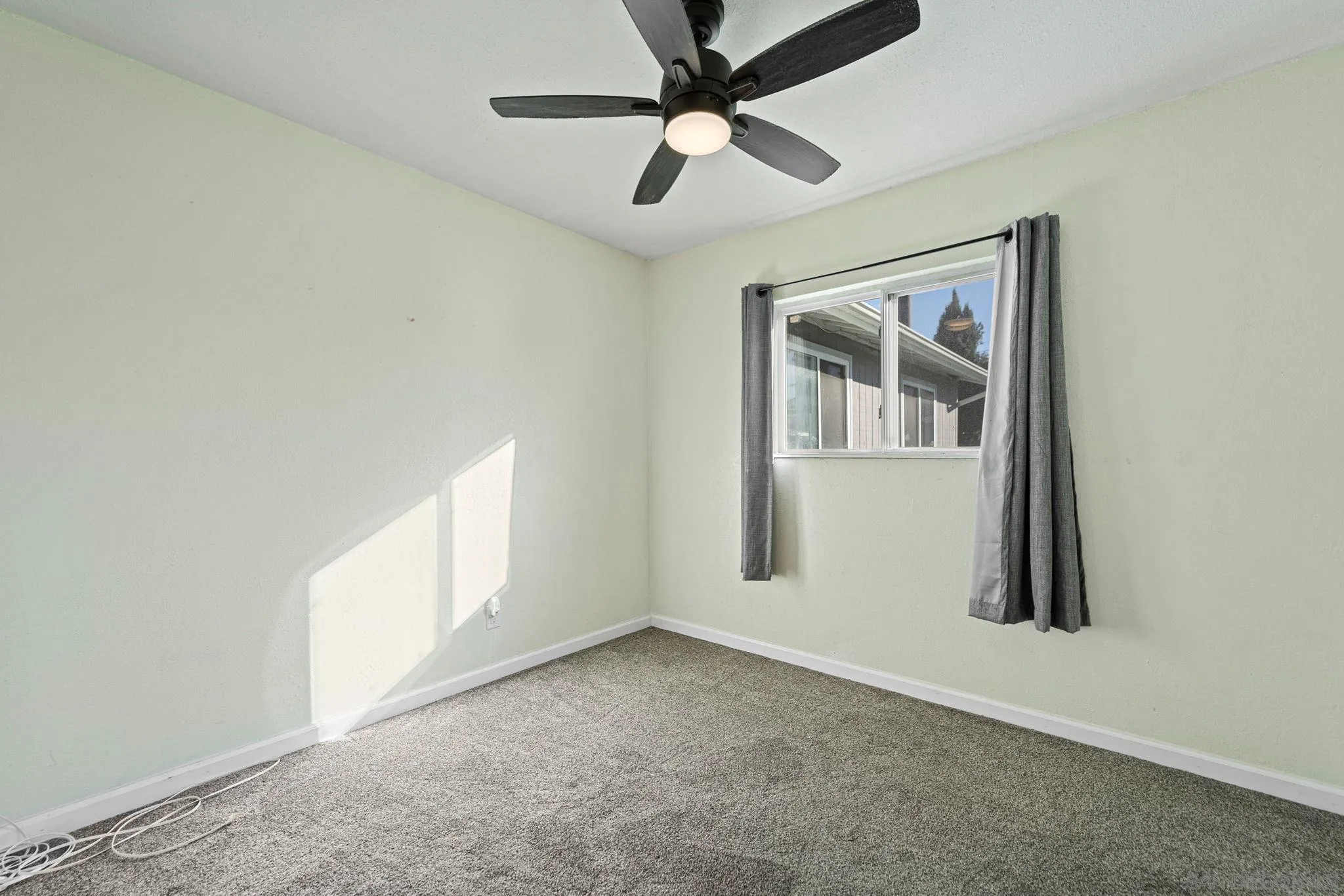 9731 Abbeyfield Road Santee, CA 92071 - Photo 23 of 41 Gallery Image 23