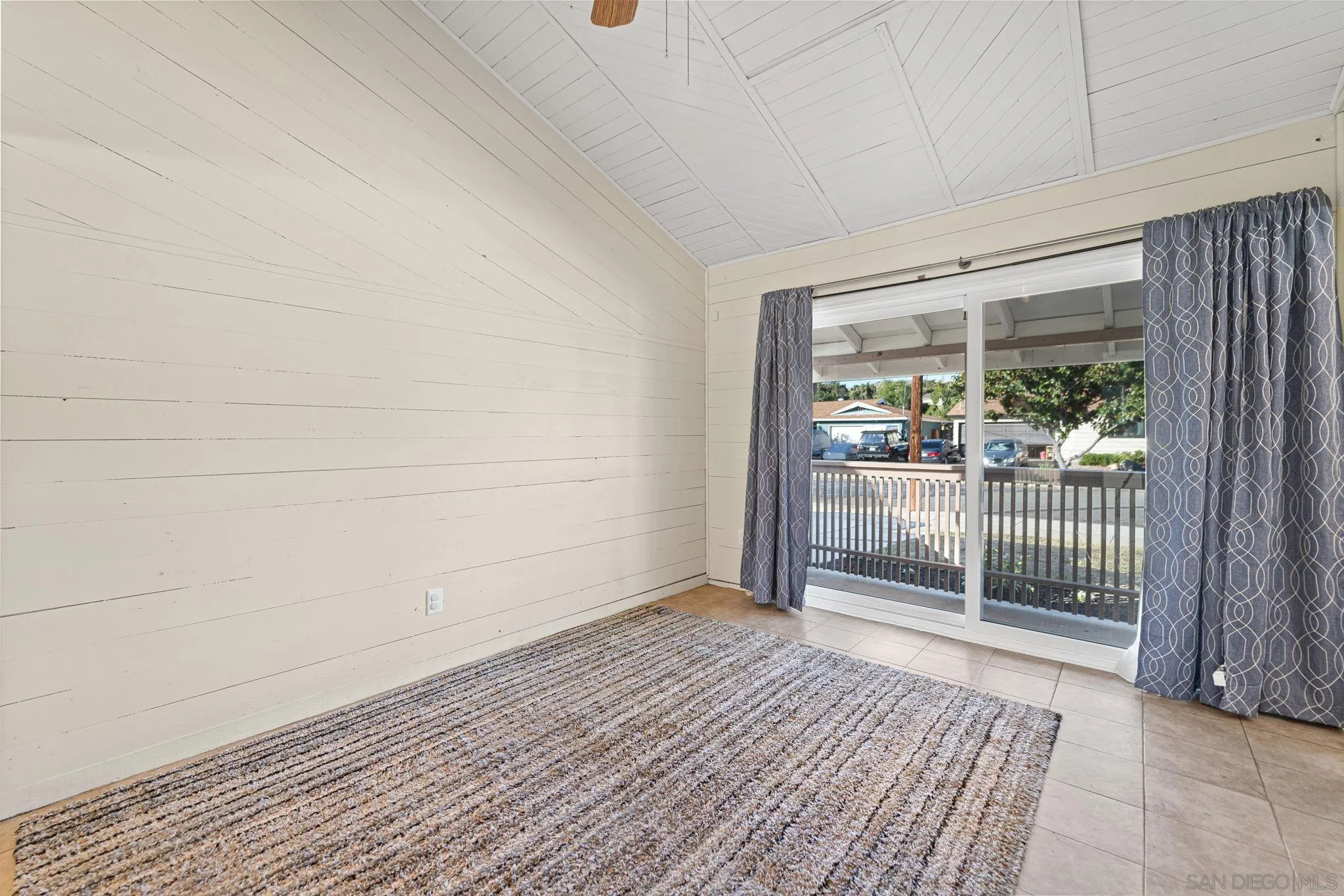 9731 Abbeyfield Road Santee, CA 92071 - Photo 25 of 41 Gallery Image 25
