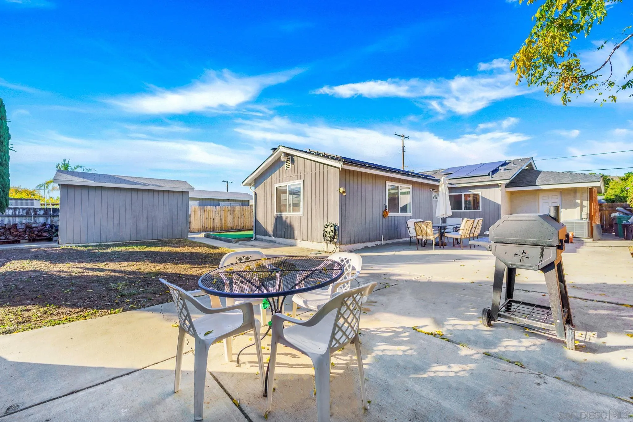 9731 Abbeyfield Road Santee, CA 92071 - Photo 31 of 41 Gallery Image 31