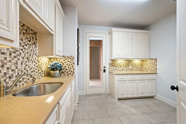 $1,595,000 | 5803 Chalford Common, Colleyville, TX 76034