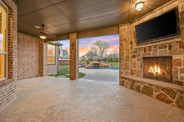 $1,595,000 | 5803 Chalford Common, Colleyville, TX 76034