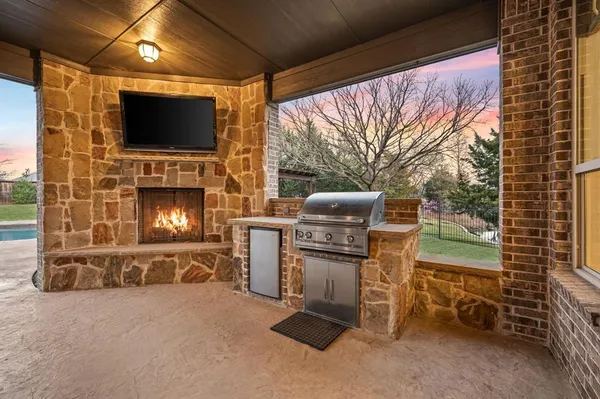 $1,595,000 | 5803 Chalford Common, Colleyville, TX 76034