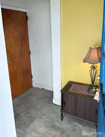 $2,100 | 211 South 11th Avenue, Unit 2, Highland Park, NJ 08904