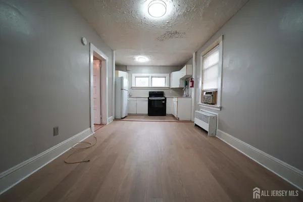 $2,100 | 211 South 11th Avenue, Unit 2, Highland Park, NJ 08904