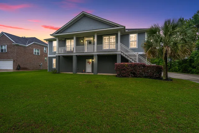 $684,000 | 1512 Eagle Landing Boulevard, Hanahan, SC 29410
