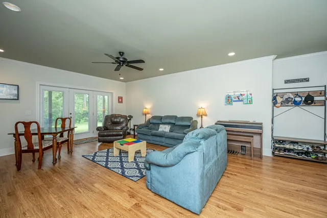 $684,000 | 1512 Eagle Landing Boulevard, Hanahan, SC 29410