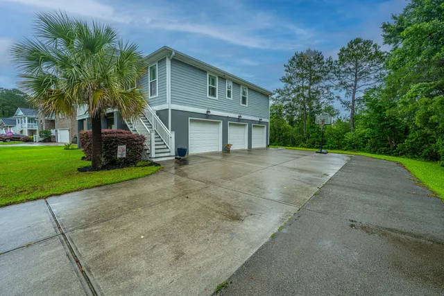 $684,000 | 1512 Eagle Landing Boulevard, Hanahan, SC 29410