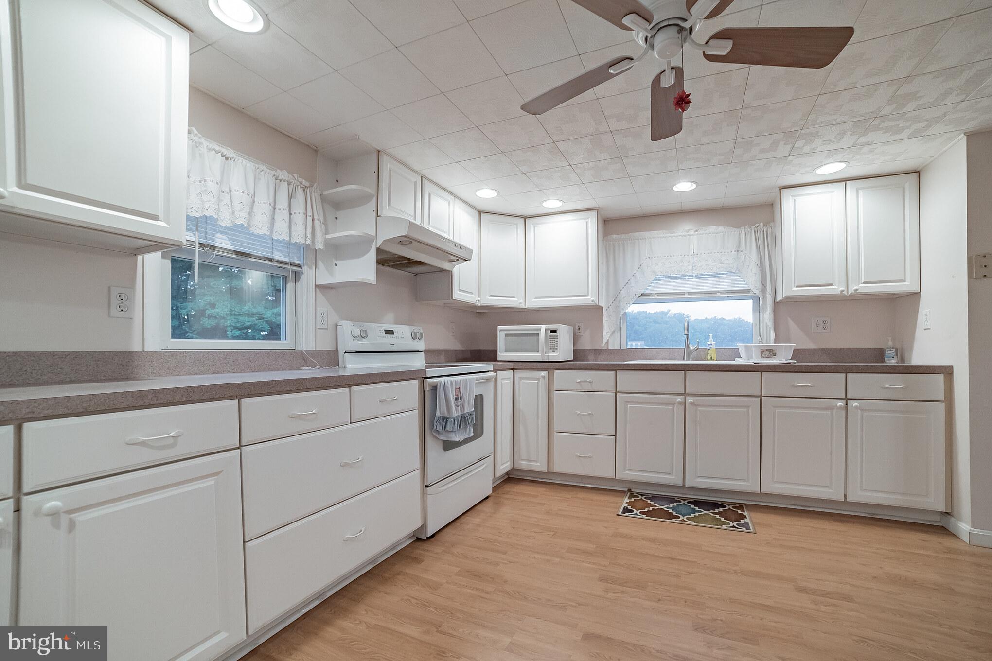 800 Sue Grove Road Baltimore, MD 21221 - Photo 12 of 18 Gallery Image 12
