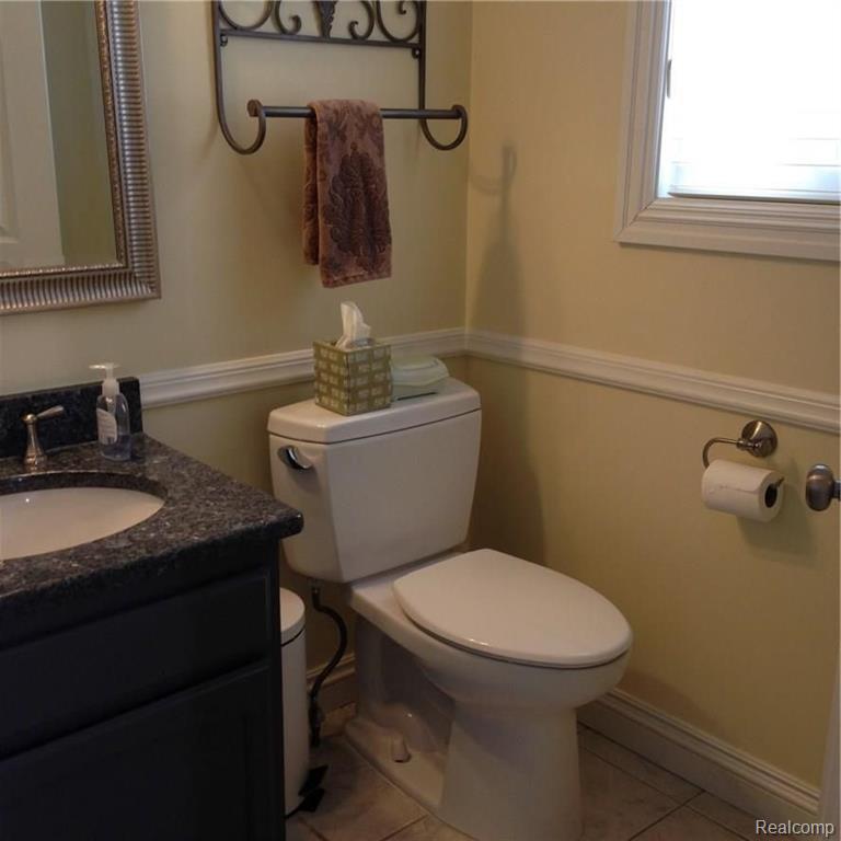 1624 Dancer Drive Rochester Hills, MI 48307 - Photo 17 of 22