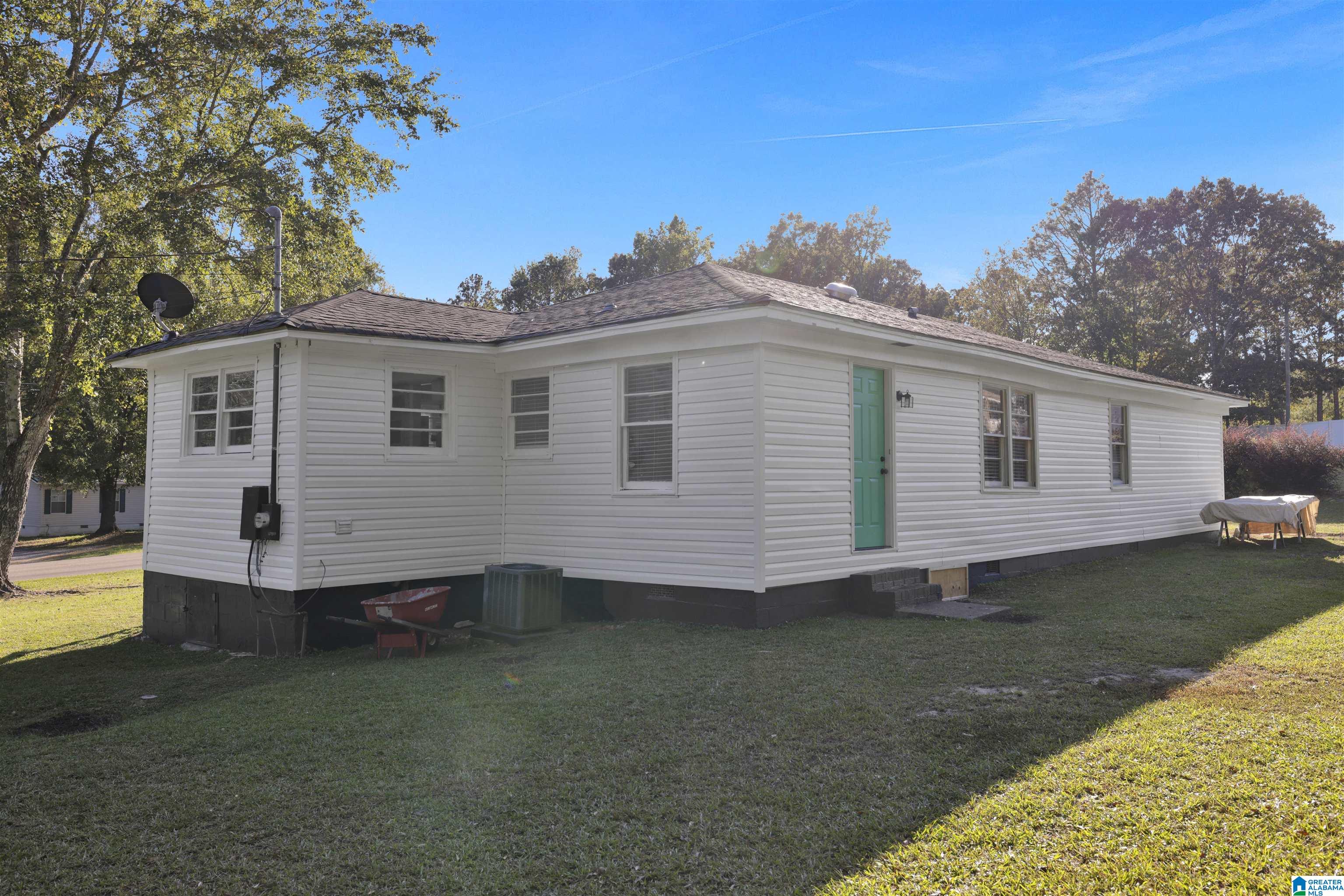 915 Oak Hill Road Anniston, AL 36207 - Photo 7 of 31