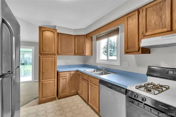 $214,900 | 241 South Division Street, Buffalo, NY 14204