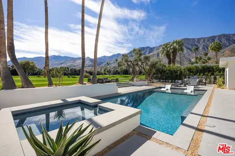 $4,300,000 | 483 East Santiago Way, Palm Springs, CA 92264