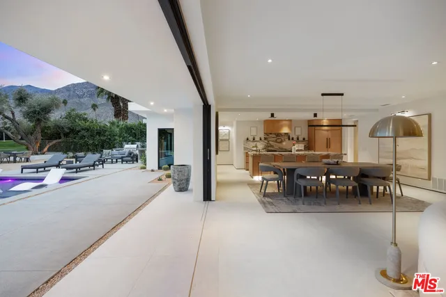 $4,300,000 | 483 East Santiago Way, Palm Springs, CA 92264