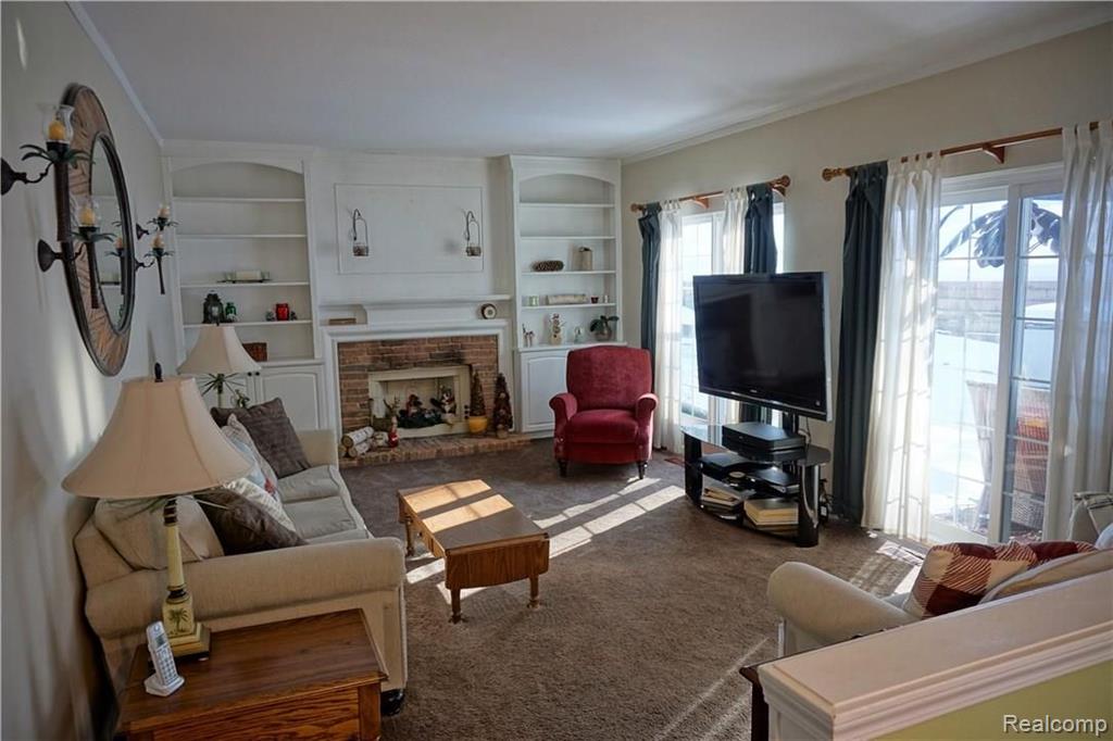 424 Ivy Wood Court Rochester Hills, MI 48307 - Photo 6 of 27