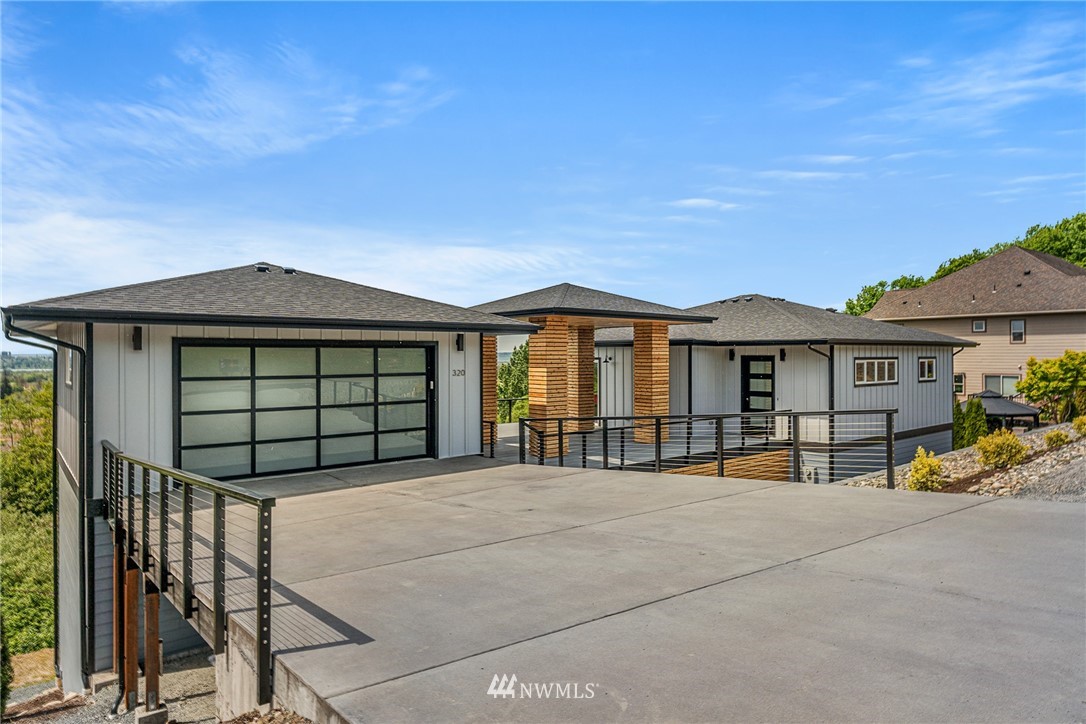 320 Vernon Road Lake Stevens, WA 98258 - Photo 1 of 40 Gallery Image 1