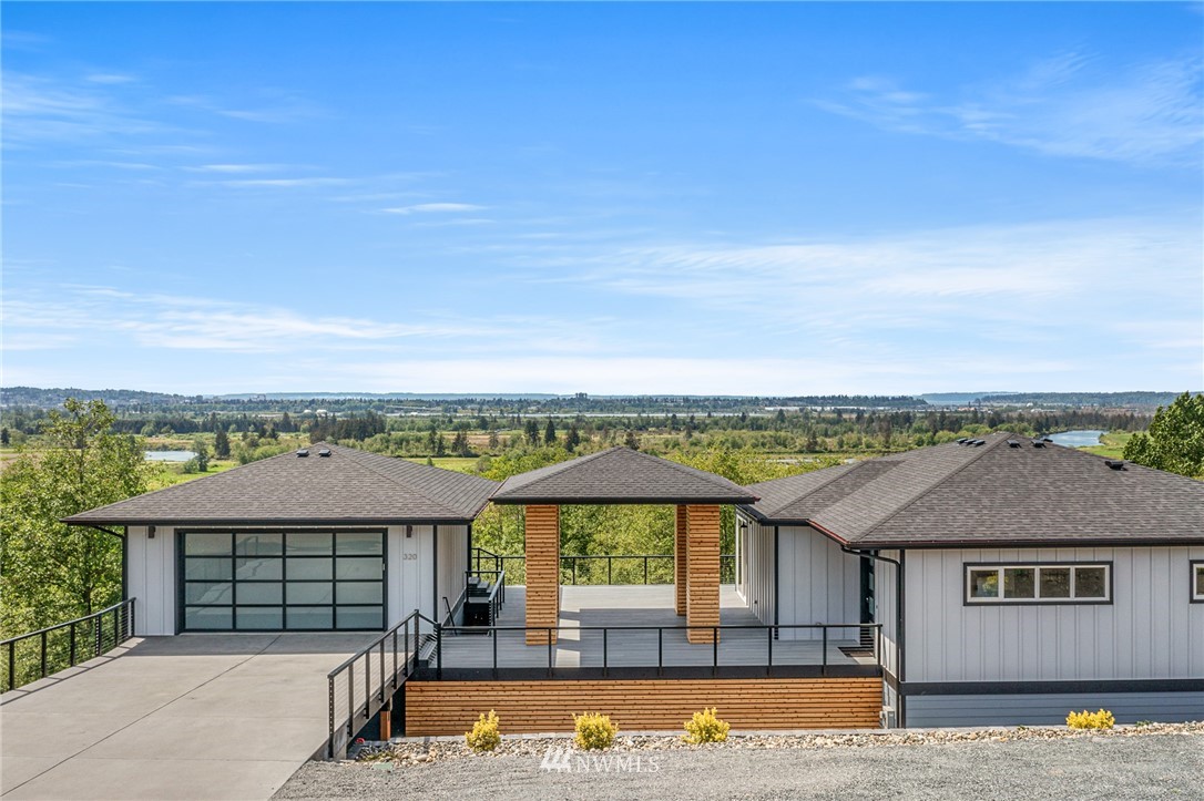 320 Vernon Road Lake Stevens, WA 98258 - Photo 2 of 40 Gallery Image 2