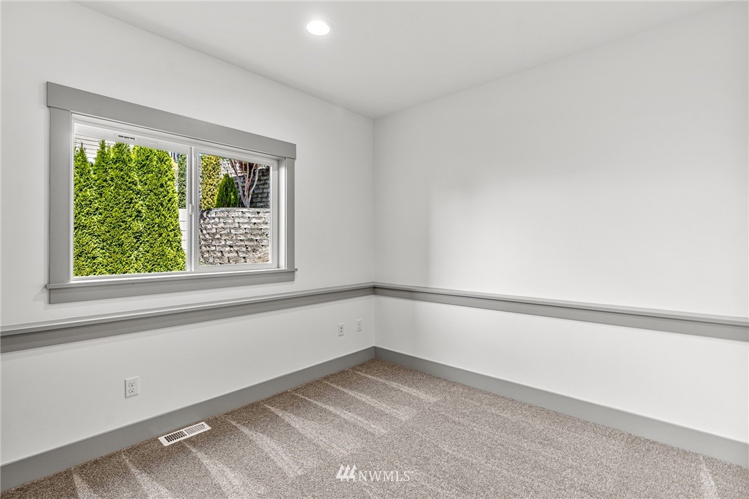 320 Vernon Road Lake Stevens, WA 98258 - Photo 28 of 40 Gallery Image 28