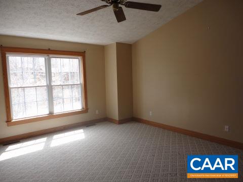 26 Brougham Road Palmyra, VA 22963 - Photo 12 of 20 an empty room with a window