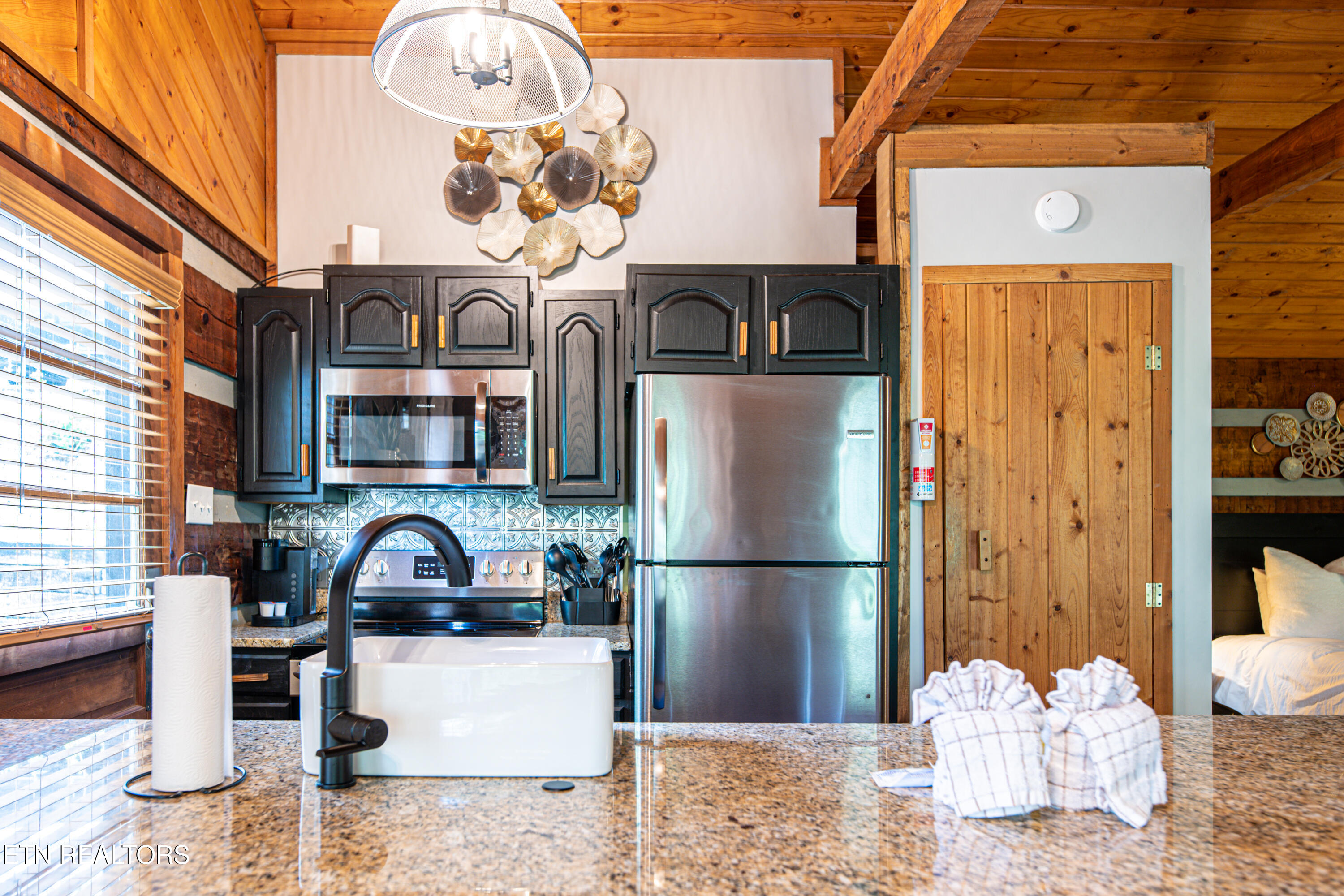 1768 Ridgecrest Drive Sevierville, TN 37876 - Photo 6 of 19 1768 Ridgecrest Dr-14