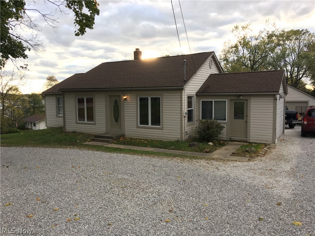 1978 Massillon Road Akron, OH 44312 - Photo 1 of 17