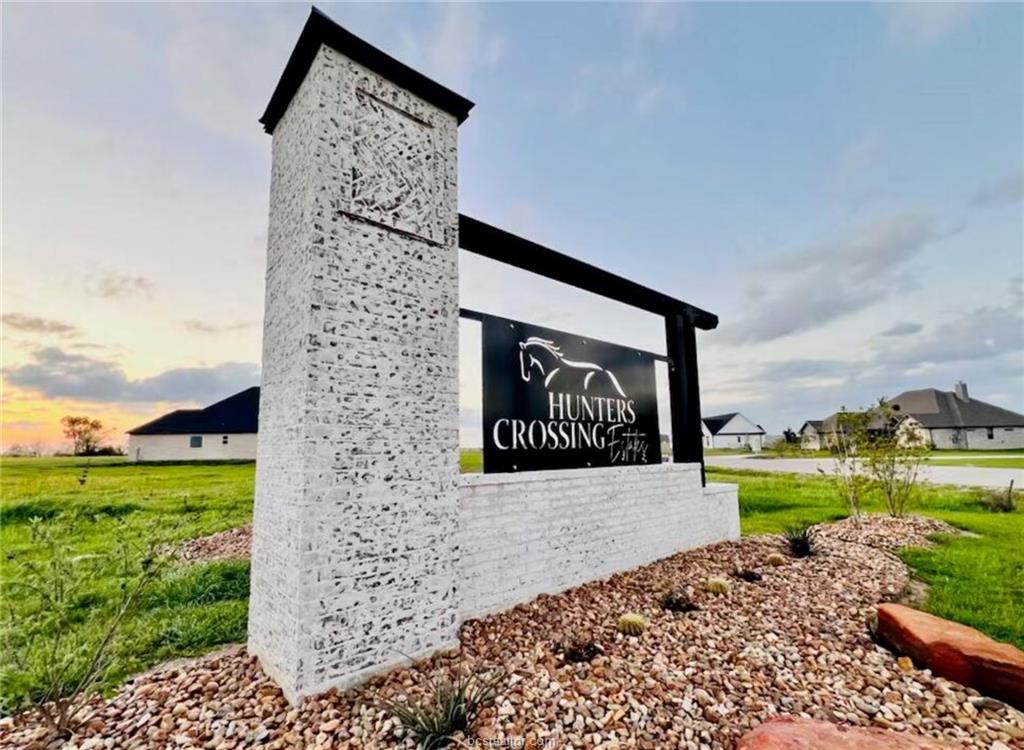 3288 Hunters Crossing Bryan, TX 77808 - Photo 3 of 6