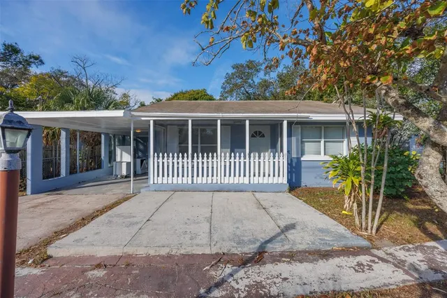 $2,195 | 1530 South Martin Luther King Junior Avenue, Clearwater, FL 33756