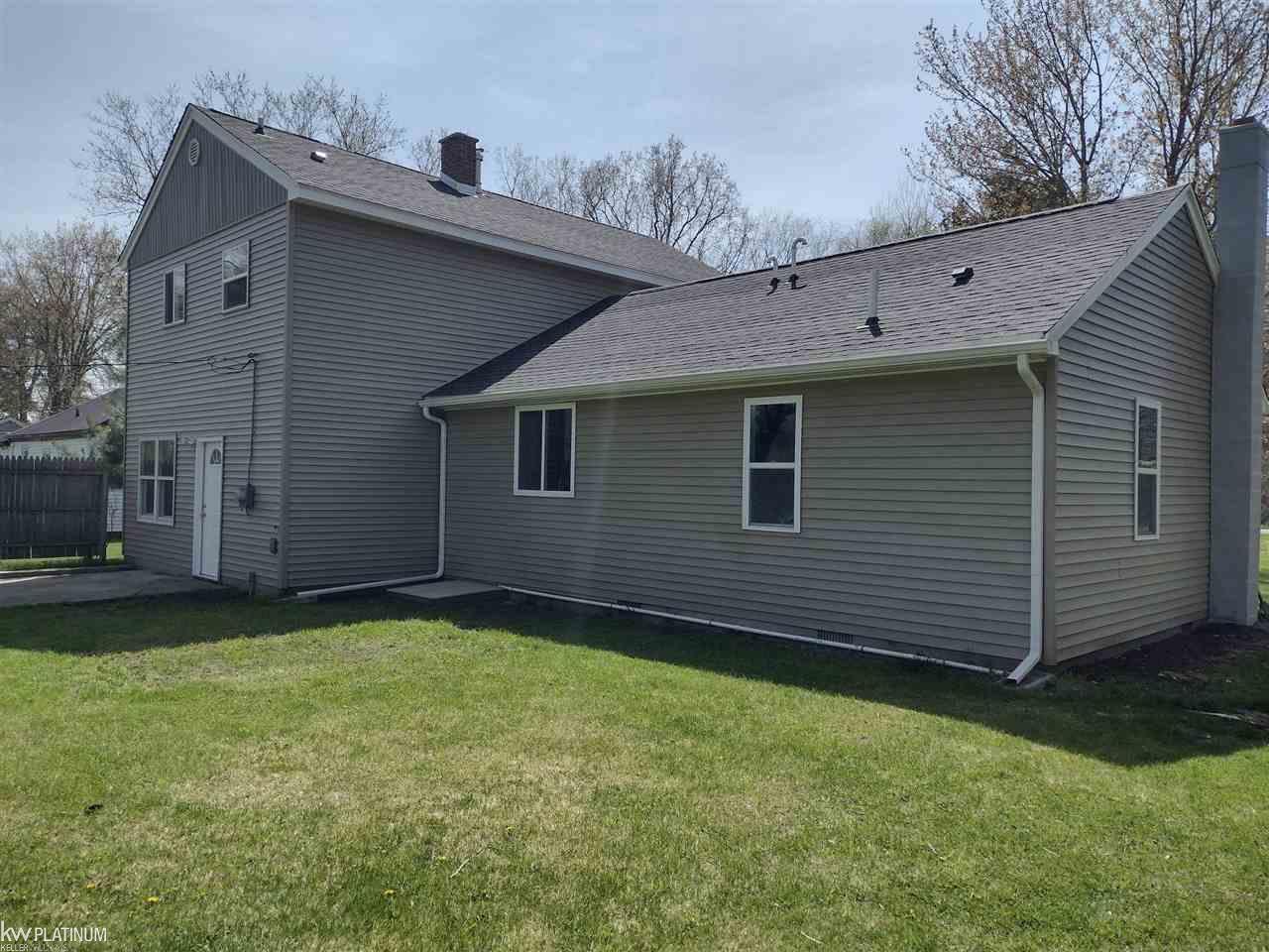 3262 Rabidue Road North Street, MI 48049 - Photo 3 of 38